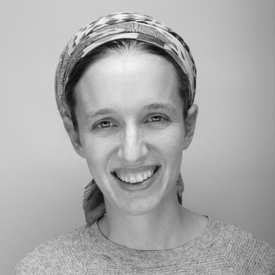 Headshot of Rachel Grossman