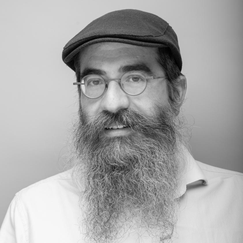 Headshot of Shmuel Weissman