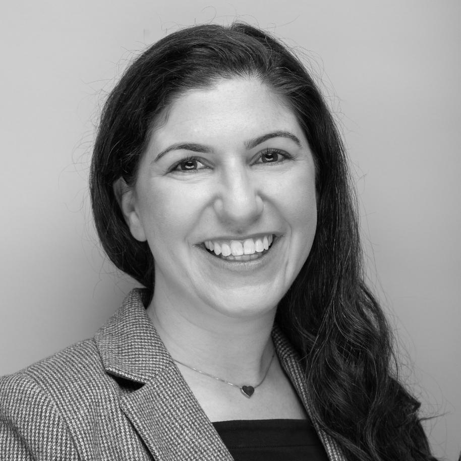 Headshot of Talia Graff